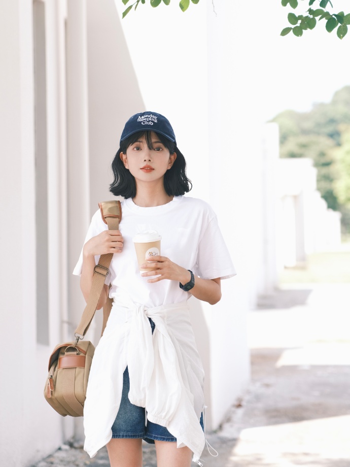 大小谎言 封面