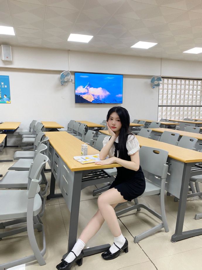 D.P：逃兵追缉令 封面